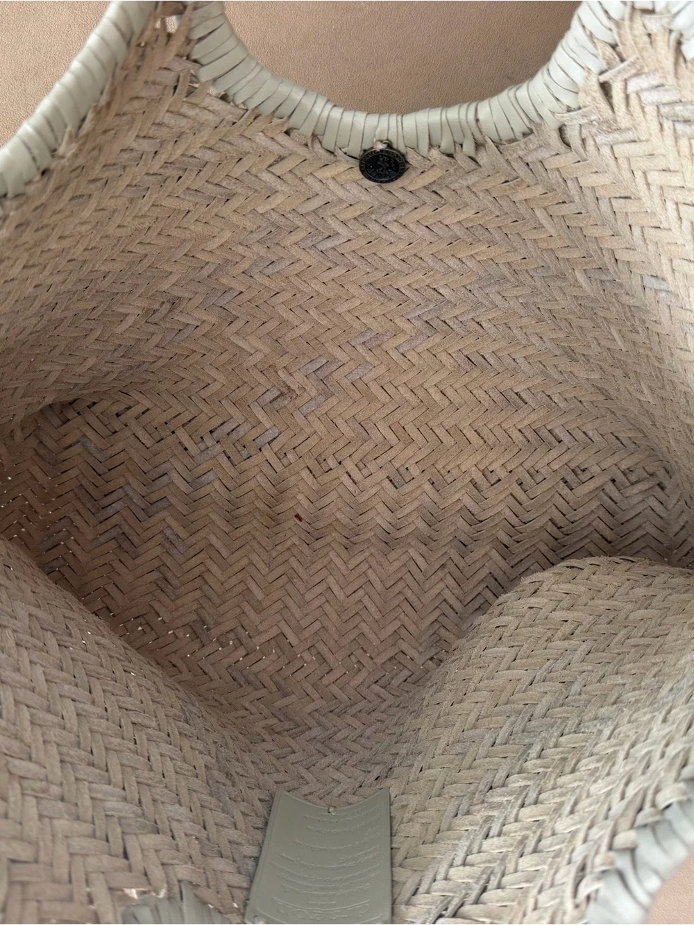 Dragon Diffusion Nantucket Woven Tote - Pearl Cream